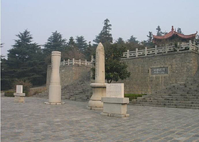 安峰山烈士陵园