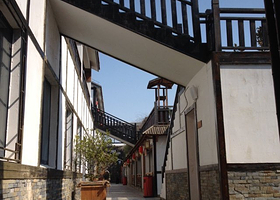 滴翠山庄恐龙展