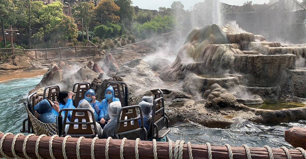 地平線雷鳴山漂流加勒比海盜——沉落寶藏之戰上海迪士尼樂園點亮奇夢