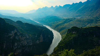 北盘江大峡谷第 14 张图片