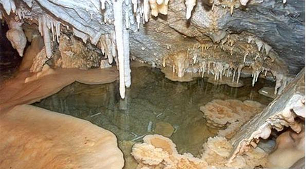 岗岔溶洞第 3 张图片