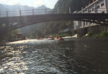 雁荡山仙溪漂流第 21 张图片