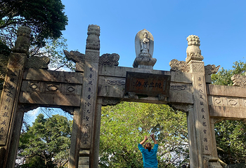 洛迦山第 39 张图片