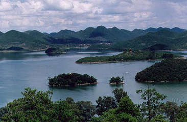 浴仙湖风景名胜区第 2 张图片