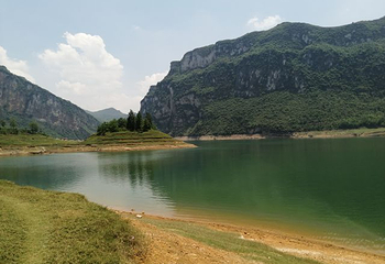 东风湖第 5 张图片