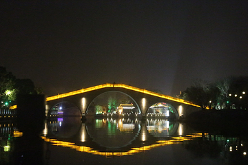 夜游护城河第 16 张图片