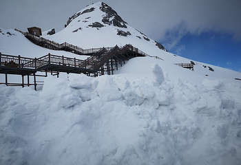 玉龙雪山索道第 22 张图片