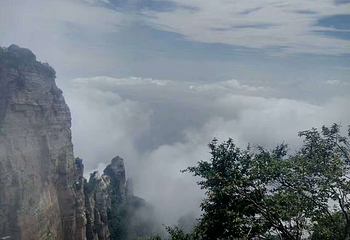 白石山大剧院第 32 张图片