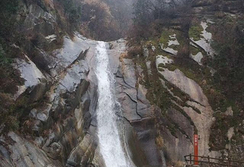 亚武山风景名胜区第 6 张图片