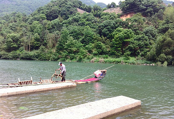 九鲤溪峡谷竹筏漂流第 13 张图片