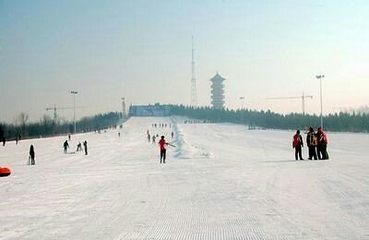 青云山滑雪场第 9 张图片