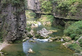 古苗河百瀑大峡谷景区第 15 张图片