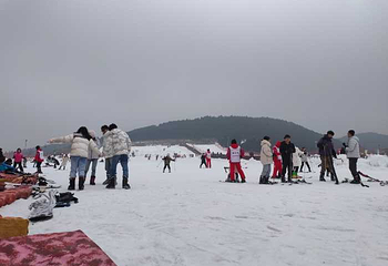 蟠龙山滑雪场第 12 张图片