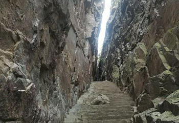 卢崖瀑布风景区第 4 张图片