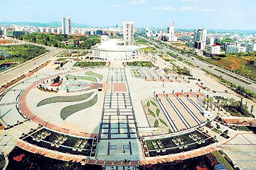 市府广场第 2 张图片