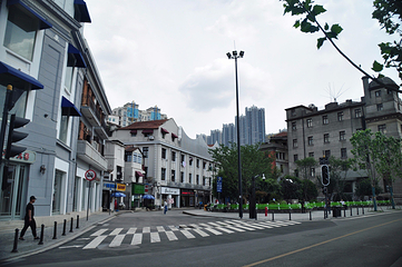 江汉路步行街第 27 张图片