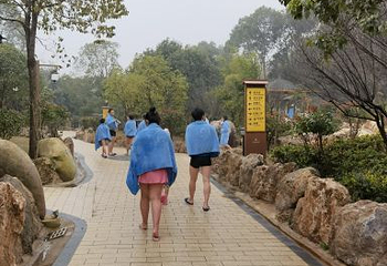 山湖温泉第 29 张图片