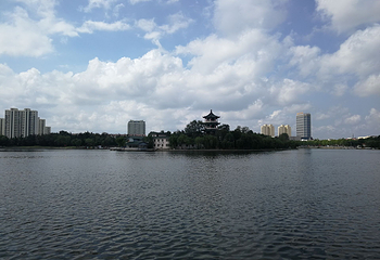 莱西月湖公园第 4 张图片