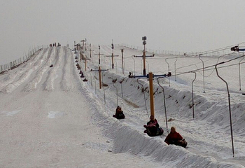 西湖滑雪场第 6 张图片