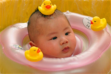亲亲天使婴儿游泳馆第 6 张图片