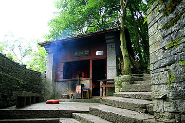 天台山伍龙寺第 8 张图片
