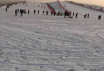 滦州研山滑雪场第 11 张图片