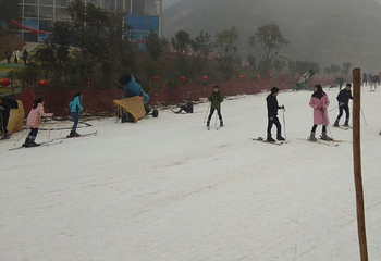 桃花峪滑雪场第 6 张图片
