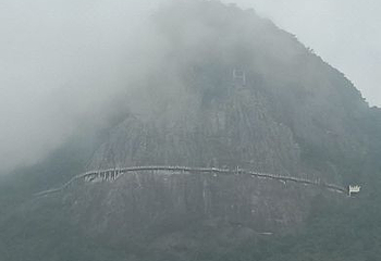 石根山第 41 张图片