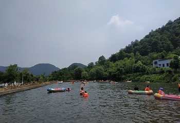 会稽山峡洞漂流第 11 张图片