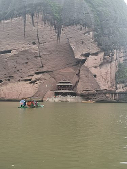 龙虎山橡皮艇漂流