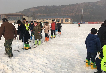 滦州研山滑雪场第 10 张图片