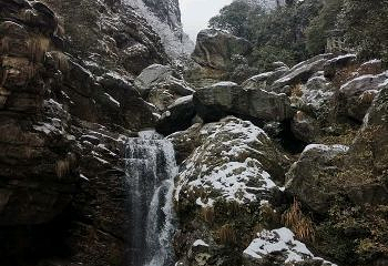 秀峰瀑布第 5 张图片