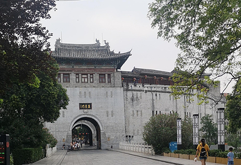 龙门石窟第 383 张图片