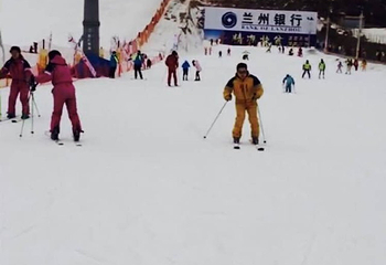 兴隆山滑雪场第 25 张图片