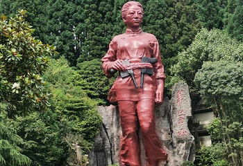 华蓥山天意谷第 1 张图片