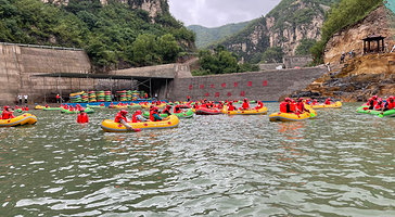井陉红河大峡谷漂流