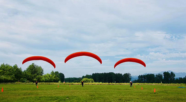 亚联飞行无极山航空营地