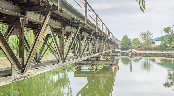 中国黄河第一铁路桥遗址