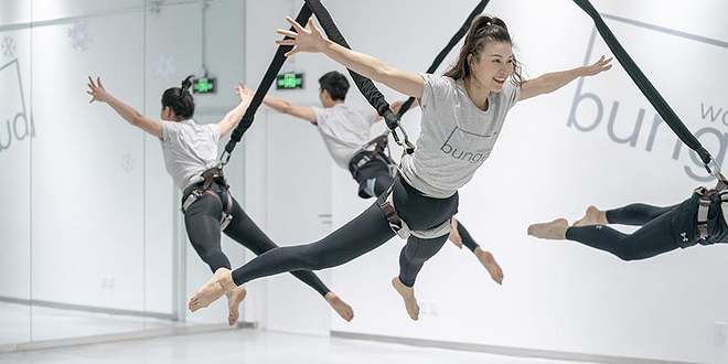 Jumplify室内蹦极(世纪大道店)