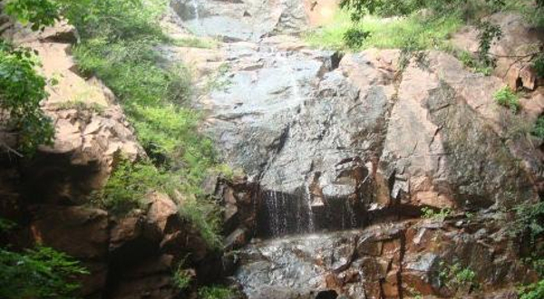 锦山青龙湖水世界