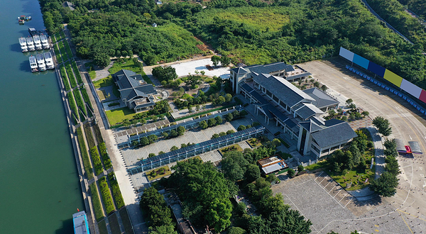 漓江景区-磨盘山客运港