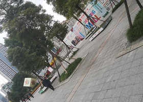 巴中市政府-广场