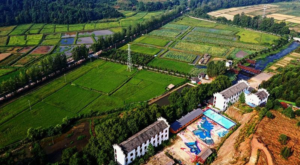 上饶万年稻源欢乐谷