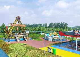 青山景区游乐场