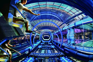 悬空飞越剧场（春熙路茂业百货1楼）