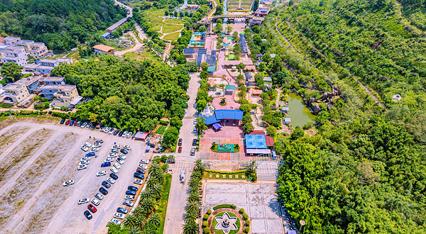 鹤山醉仙谷美程花海小镇