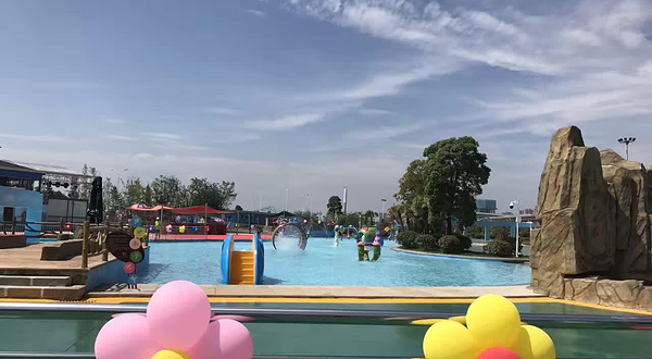 南昌国体华清水世界