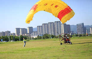 飞巴航空飞行营地