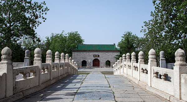 新乡市潞简王墓博物馆