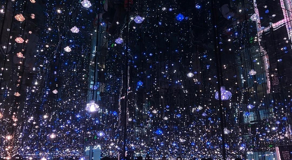 茂名星空失恋艺术馆